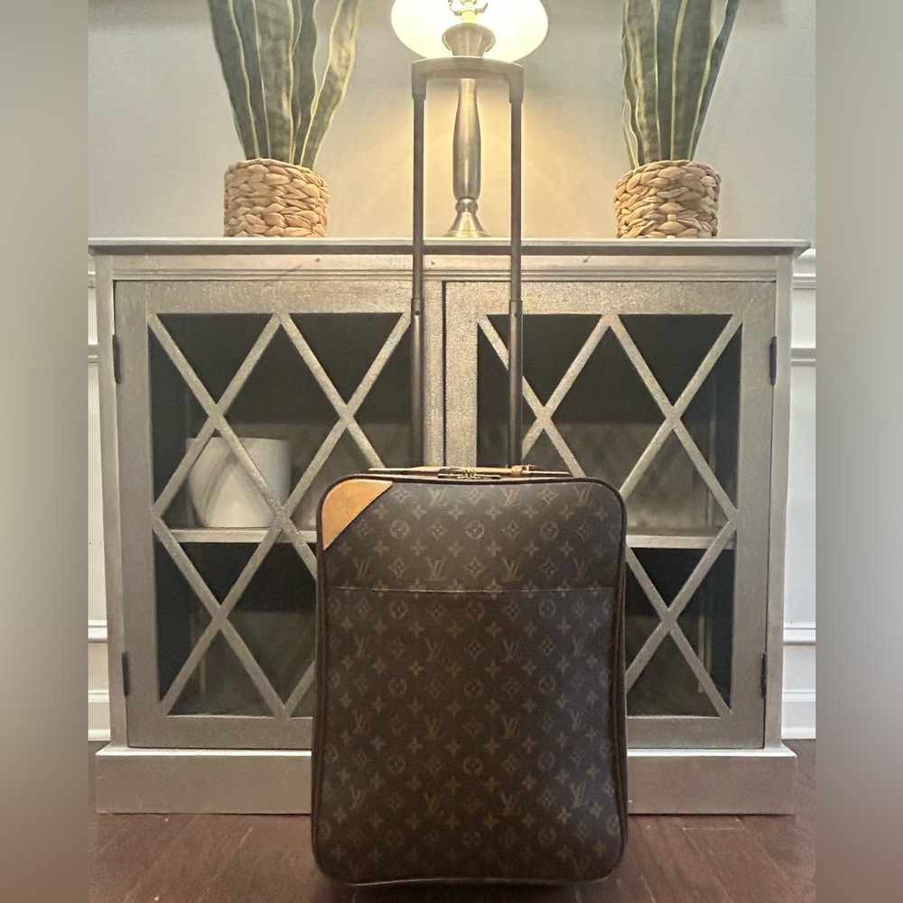 Louis Vuitton Pegase 50 Rolling Monogram Carry On Travel Bag - Picture 16 of 16